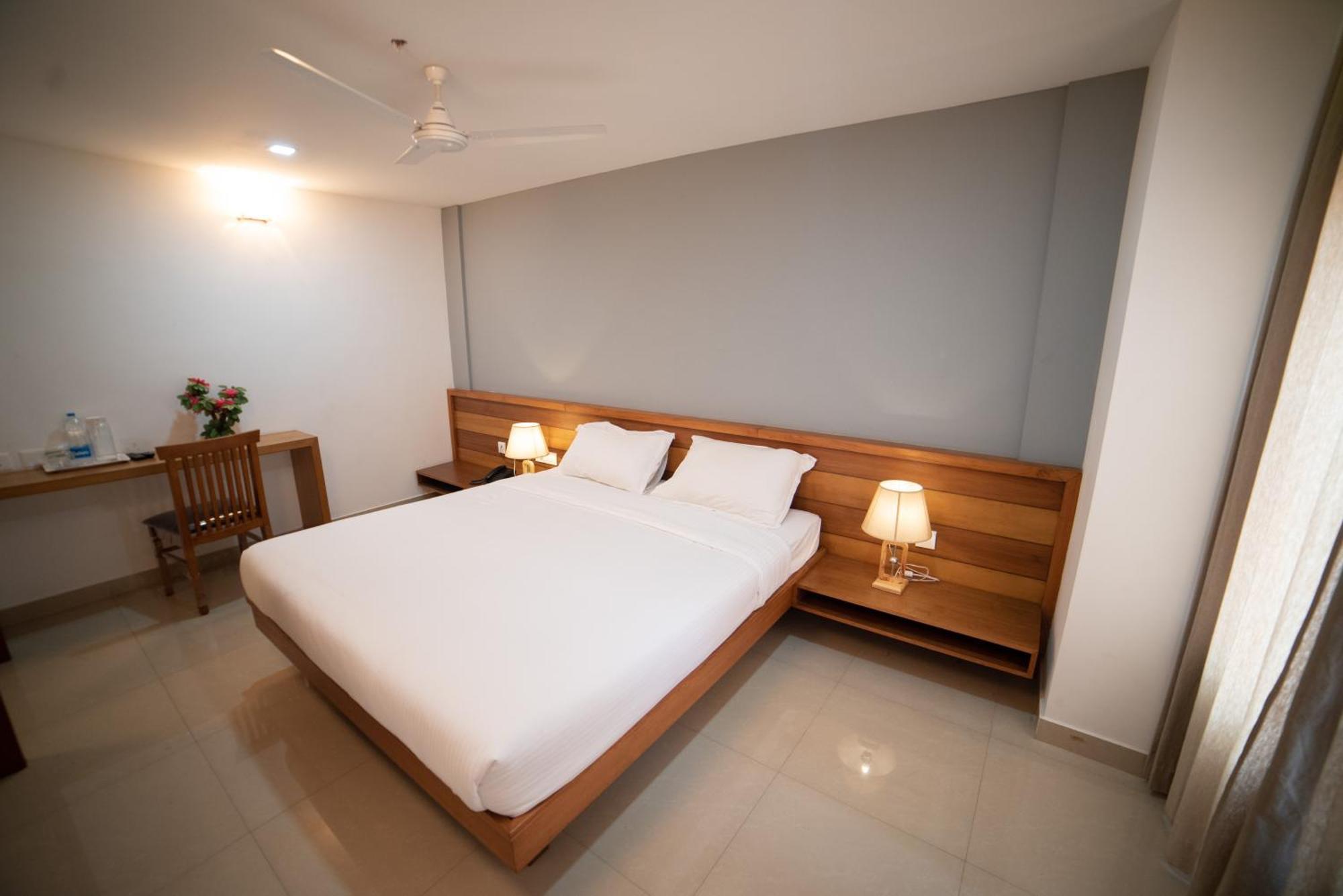 Hotel Bkm International Tellicherry Eksteriør billede